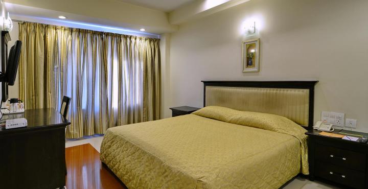 Отель Ambience Executive Pimpri-Chinchwad Экстерьер фото