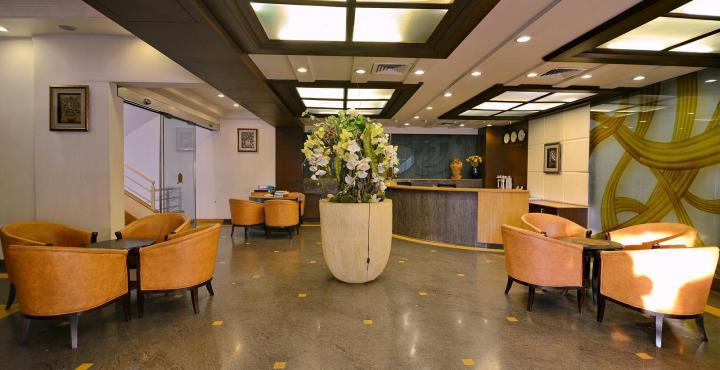 Отель Ambience Executive Pimpri-Chinchwad Экстерьер фото